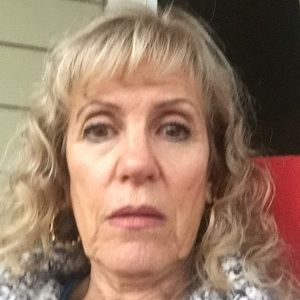 Meet your Posher, Nora